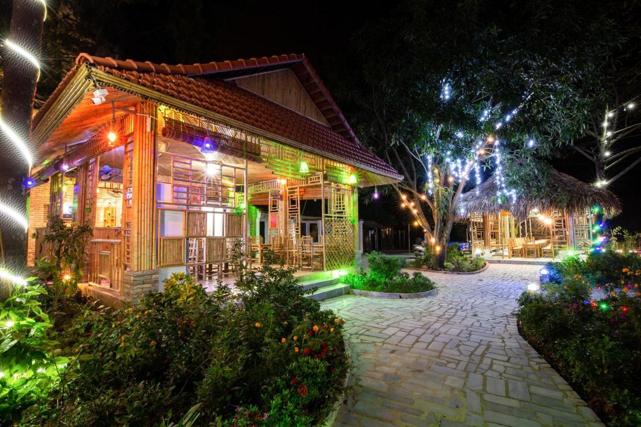 Hoanglong Riverside Homestay Ninh Bình Extérieur photo
