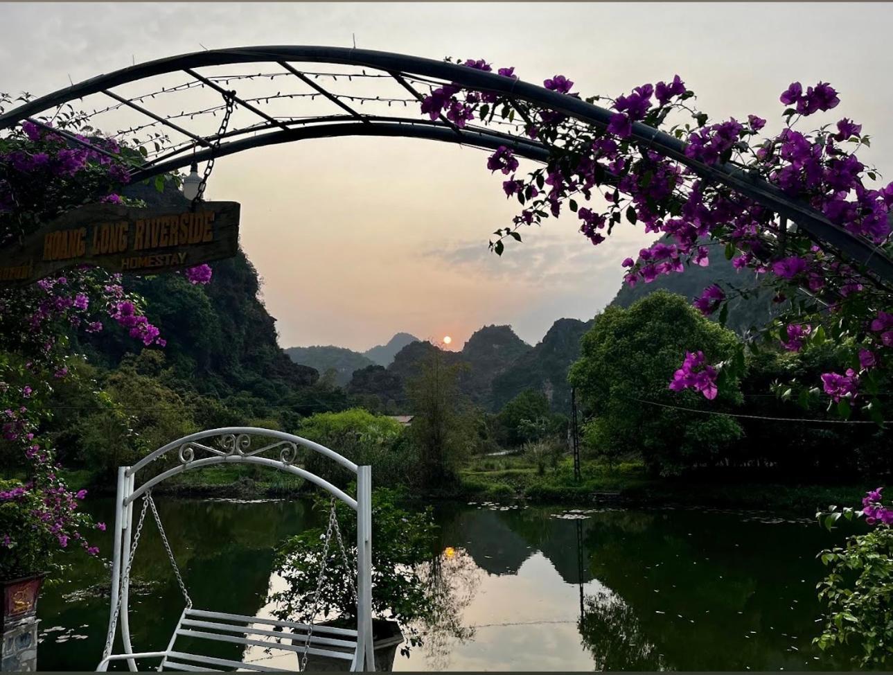 Hoanglong Riverside Homestay Ninh Bình Extérieur photo