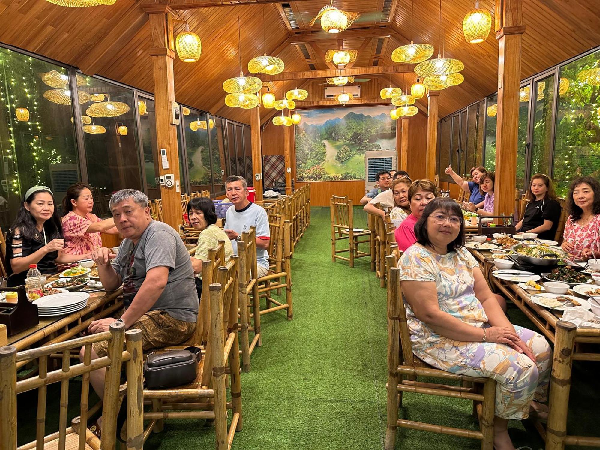 Hoanglong Riverside Homestay Ninh Bình Extérieur photo